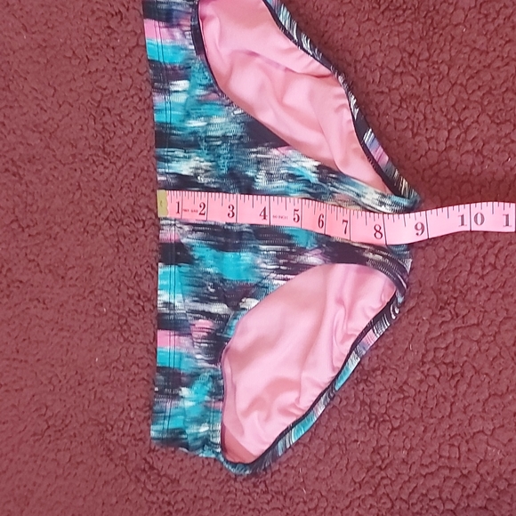 Nike girls 13 to 15 yrs XL multi colored bathing suit bottom - Picture 6 of 6
